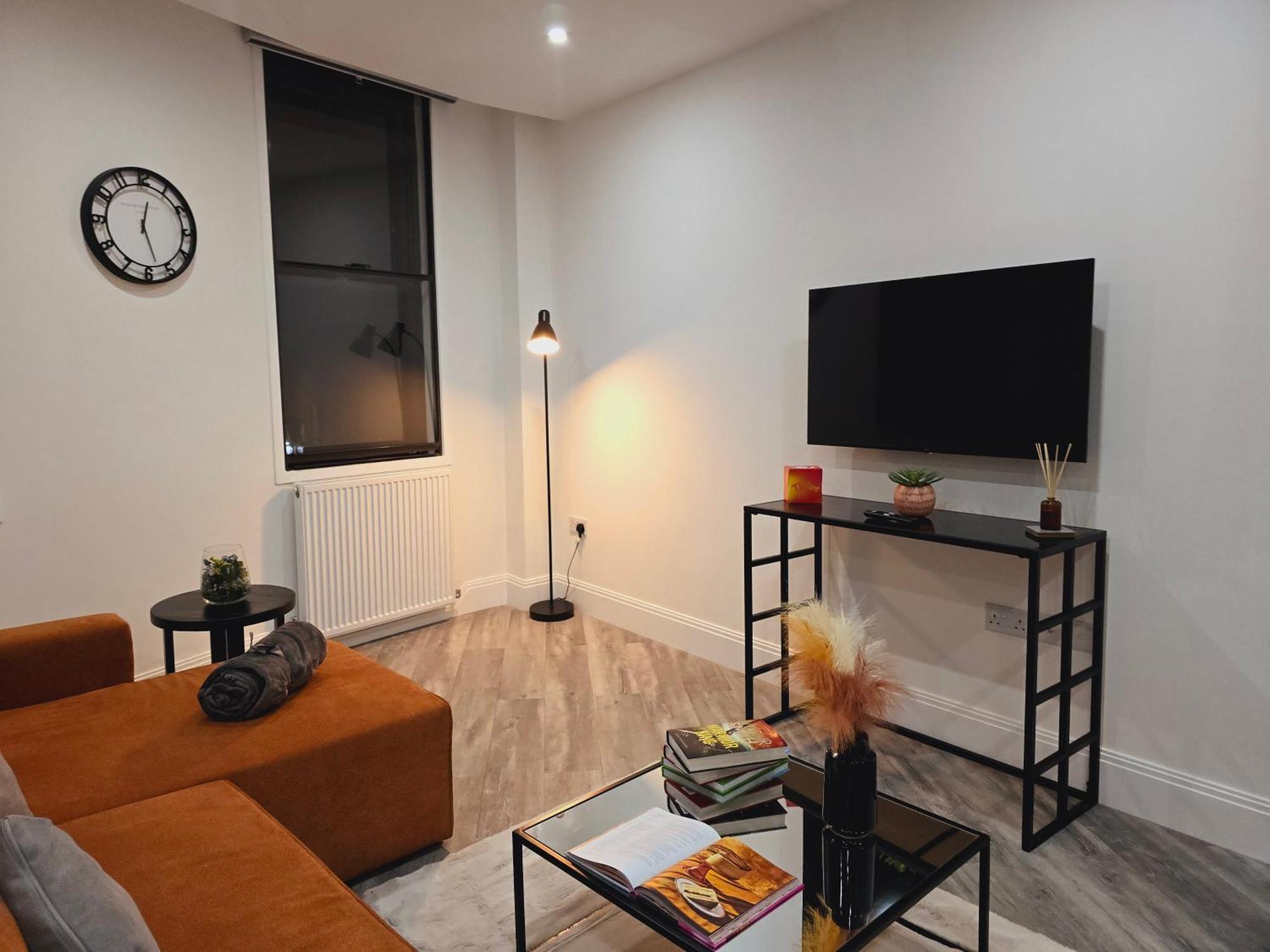 Abbey Corner By Nivaas Apartment Reading Exterior photo