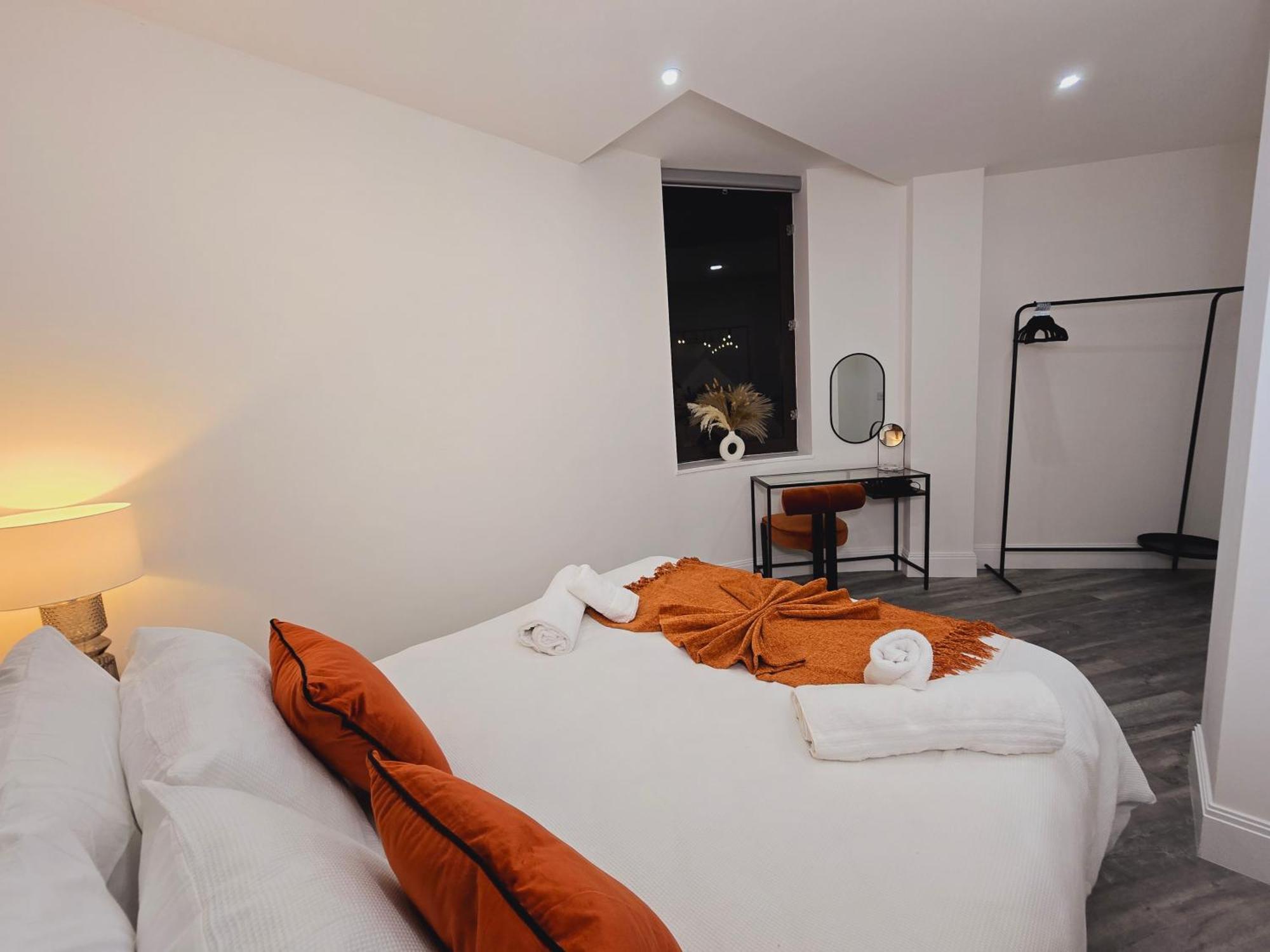 Abbey Corner By Nivaas Apartment Reading Exterior photo